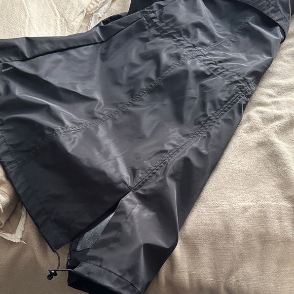 Mondetta rain coat Jacket - Picture 4 of 7